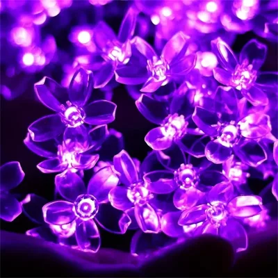 Guirlande solaire à LED fleurs violettes – image 2