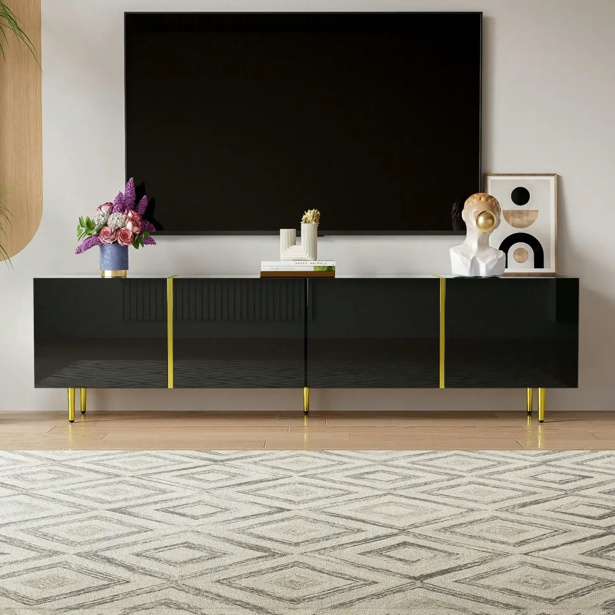 Meuble TV bas noir brillant à 4 portes